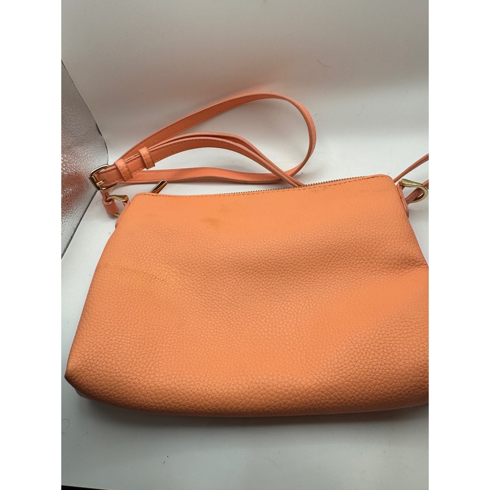 Coral Textured‎ Crossbody Bag Pebble Leather Adjustable Strap Gold Tone Hardware